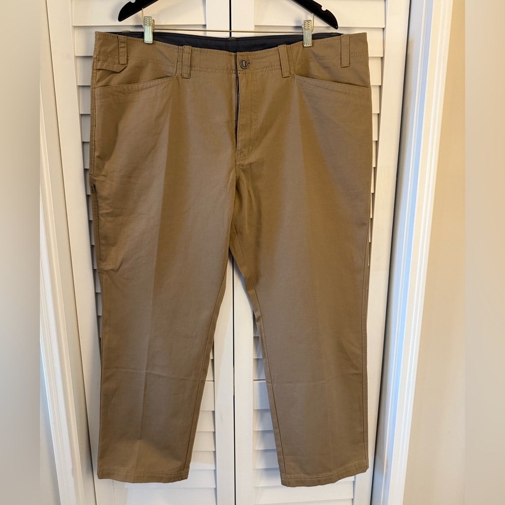 Exofficio Men's Khaki Cano Pants Chinos Size 42 X 30 NWOT